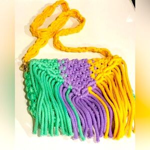 New Exquisitely Crocheted🧶 Fringe Purse